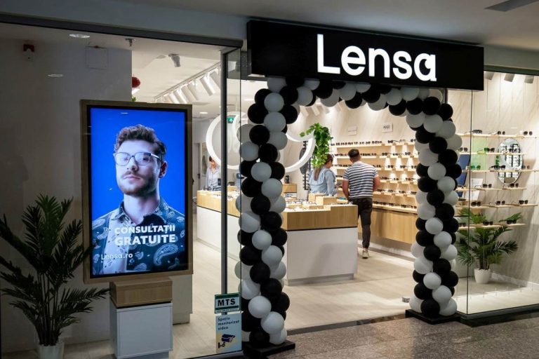 Contact Lensa